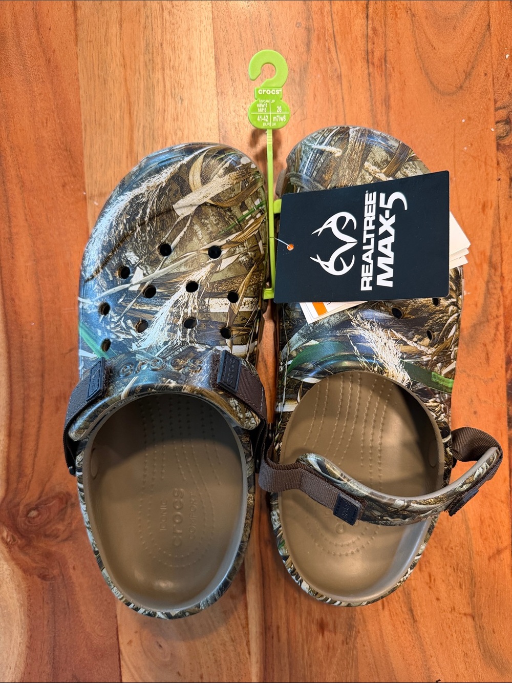 Realtree max-5 camo crocs, nwt, size 8 mens, 10 womens